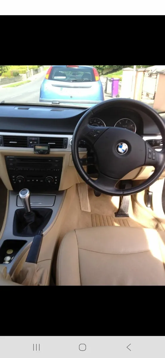 BMW 3-Series 2006 - Image 2
