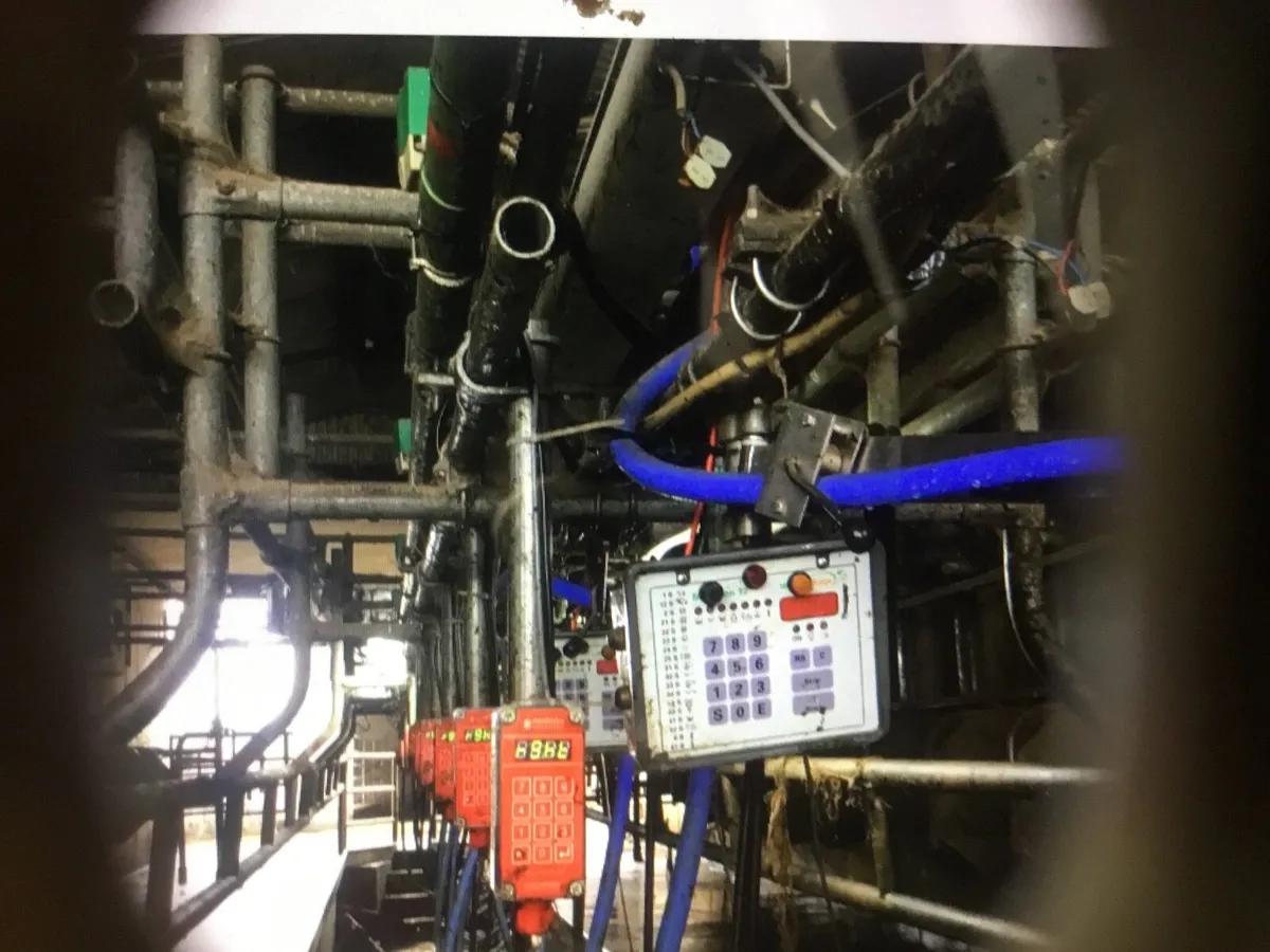 Milking parlours - Image 2