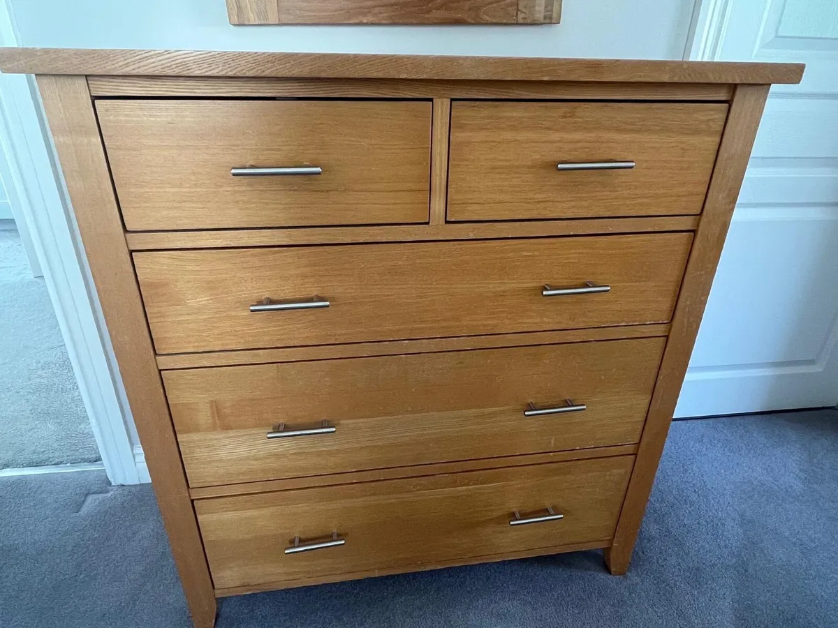 Solid Oak Chest of Drawers & Matching Oak Mirror - Image 3