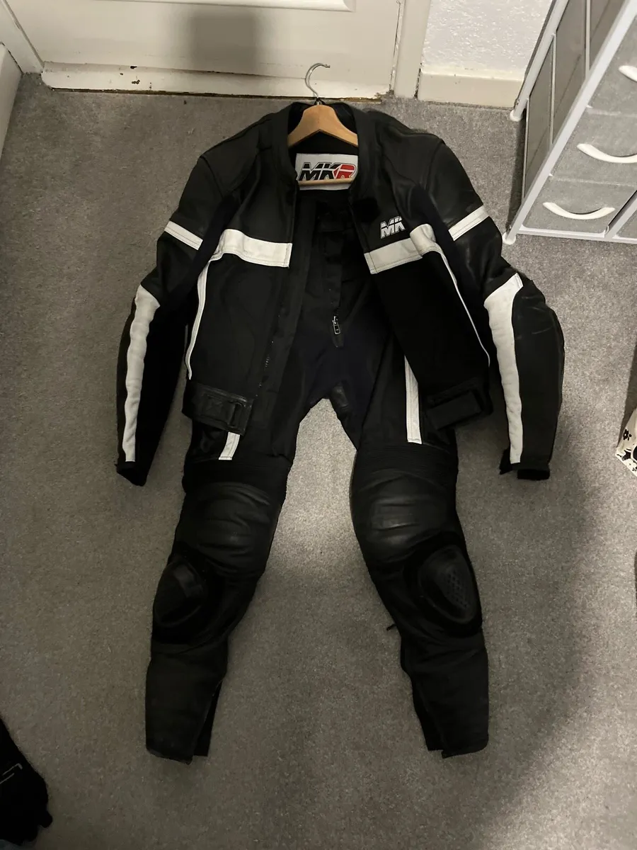Motorbike gear - Image 3
