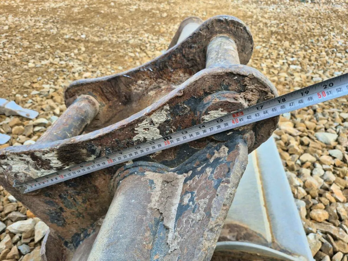 Digger excavator buckets 65mm - Image 3