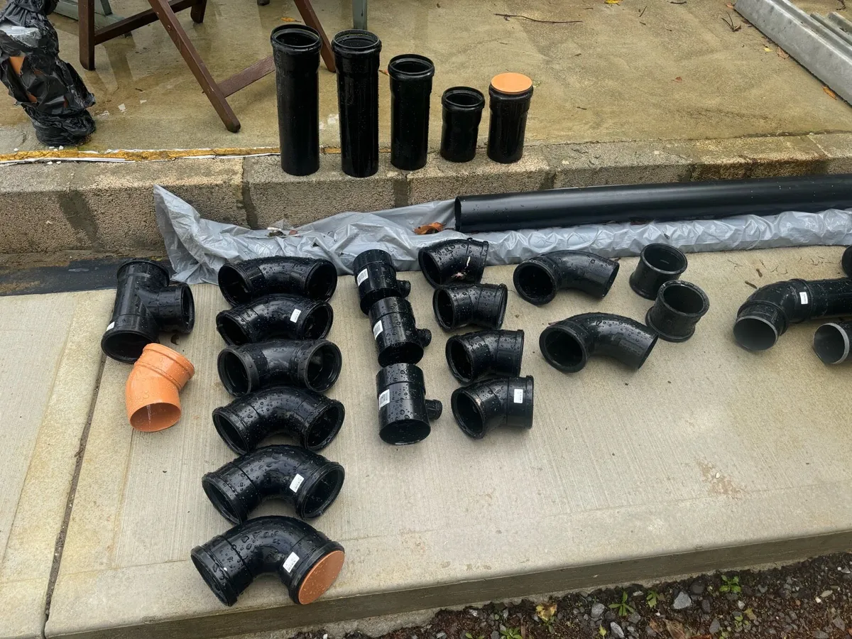 Black 4" Soil Pipes & Multiple Fittings - Image 1