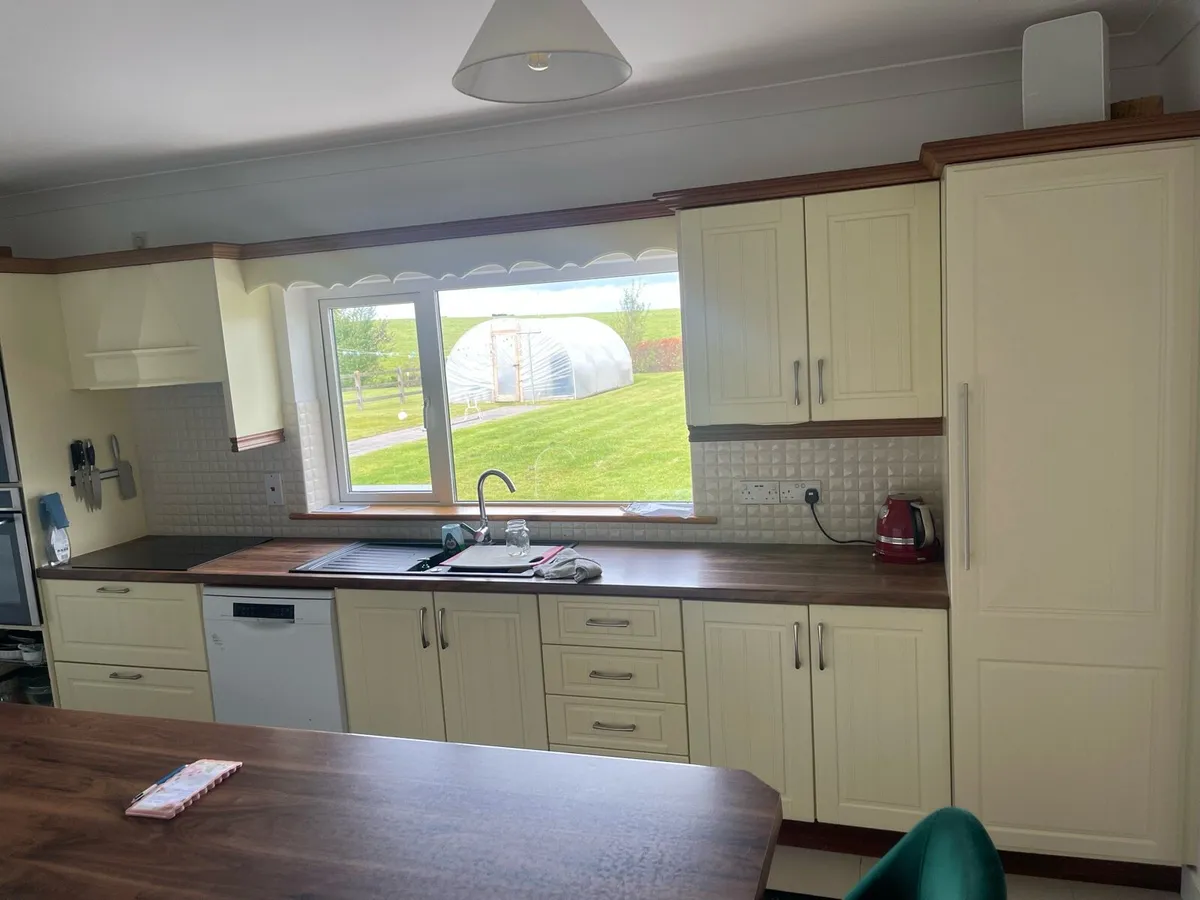 Kitchen - Image 2