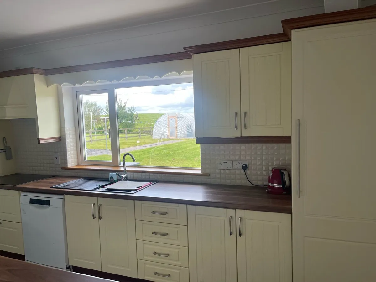 Kitchen - Image 1