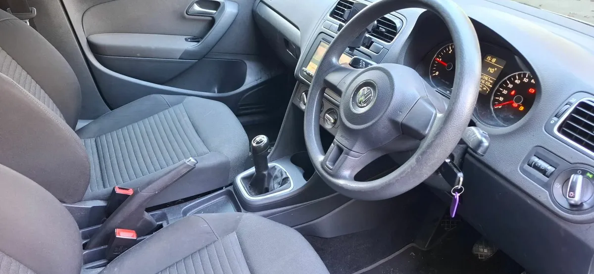 11 VW Polo,  1.2 DIESEL,    Nct 1_/26 - Image 2