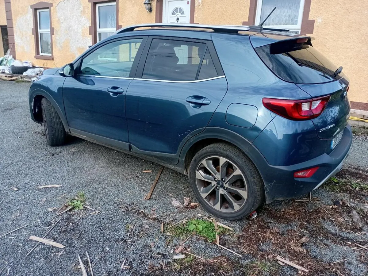 201 kia stonic crdi - Image 4