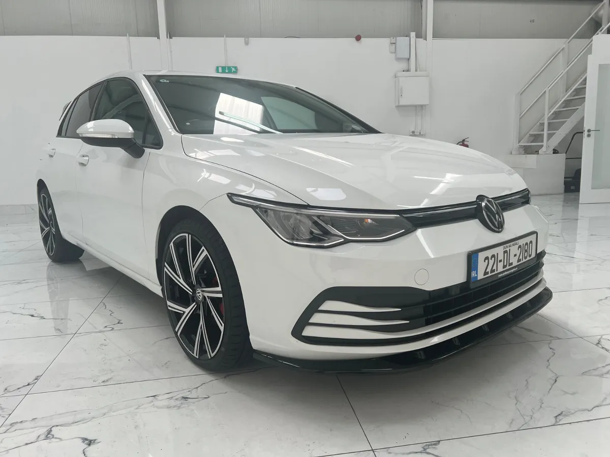 Volkswagen Golf 2022 - Image 1
