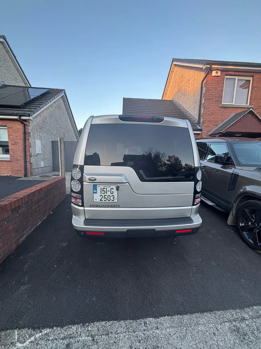 Land Rover Discovery 2015 - Image 4