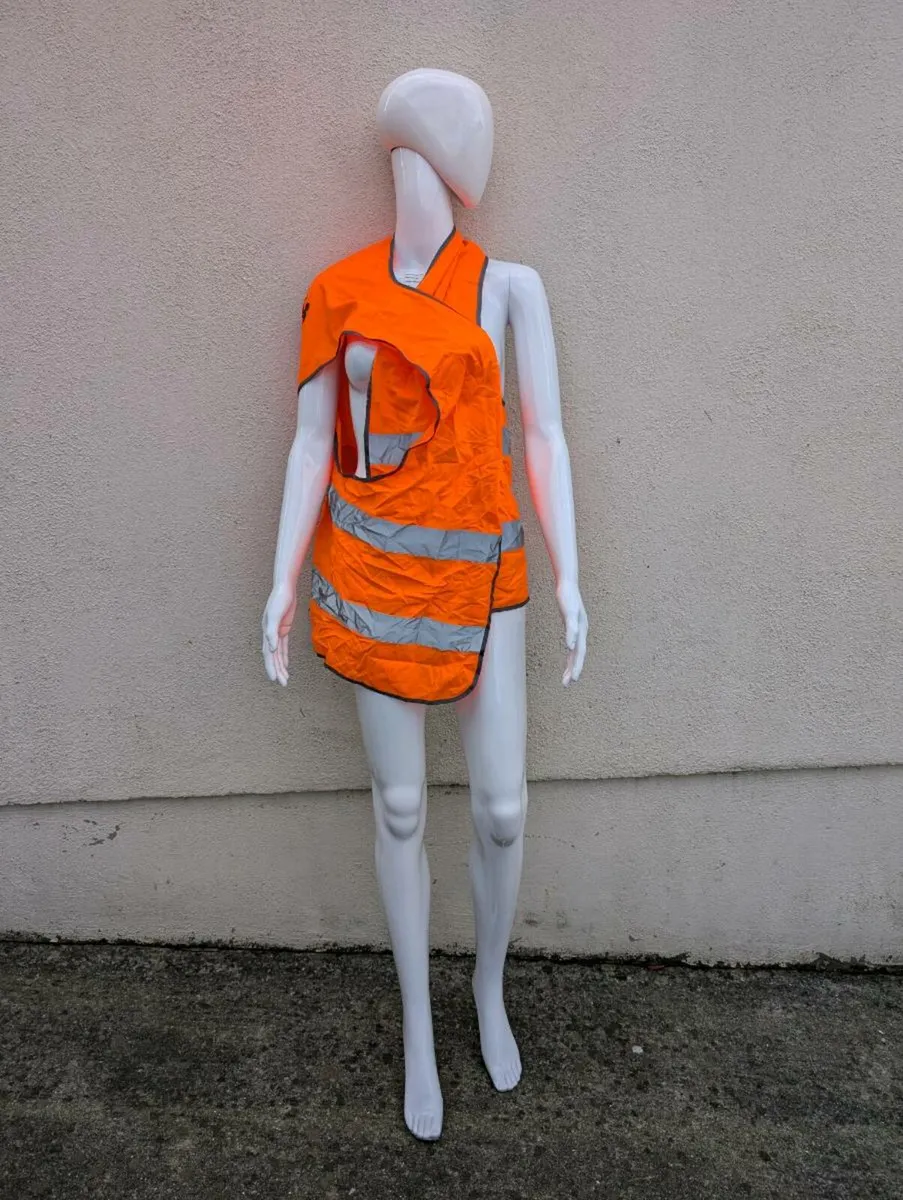 Mannequin - Image 2