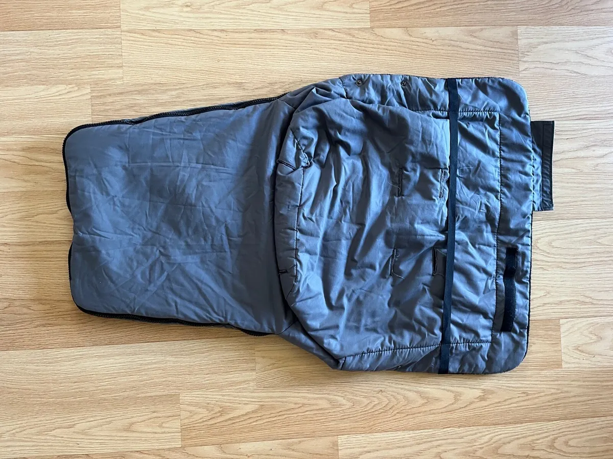buggy cover out n about for cold periods + extra - Image 4
