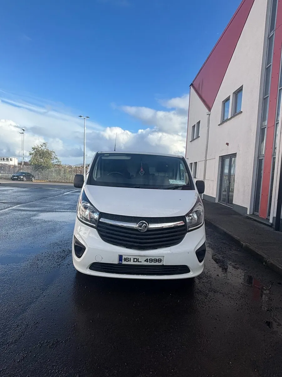 161 Vauxhall vivaro 1:6 diesel - Image 1