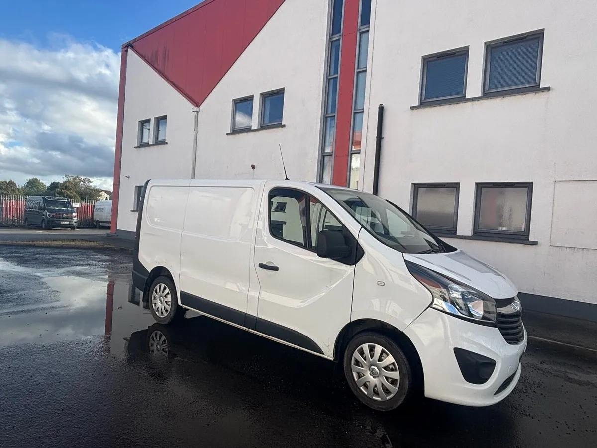 161 Vauxhall vivaro 1:6 diesel - Image 3