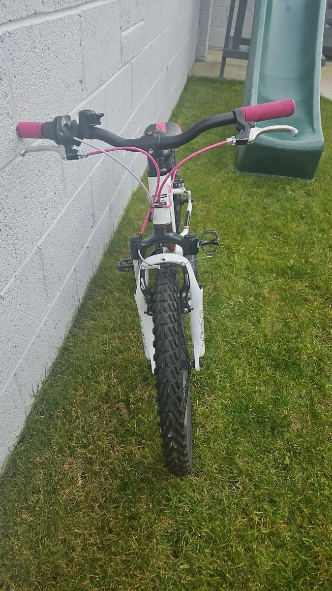 Kids bike - Image 2