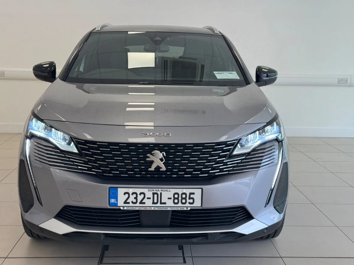 Peugeot 3008 2023 diesel auto low Kms - Image 2