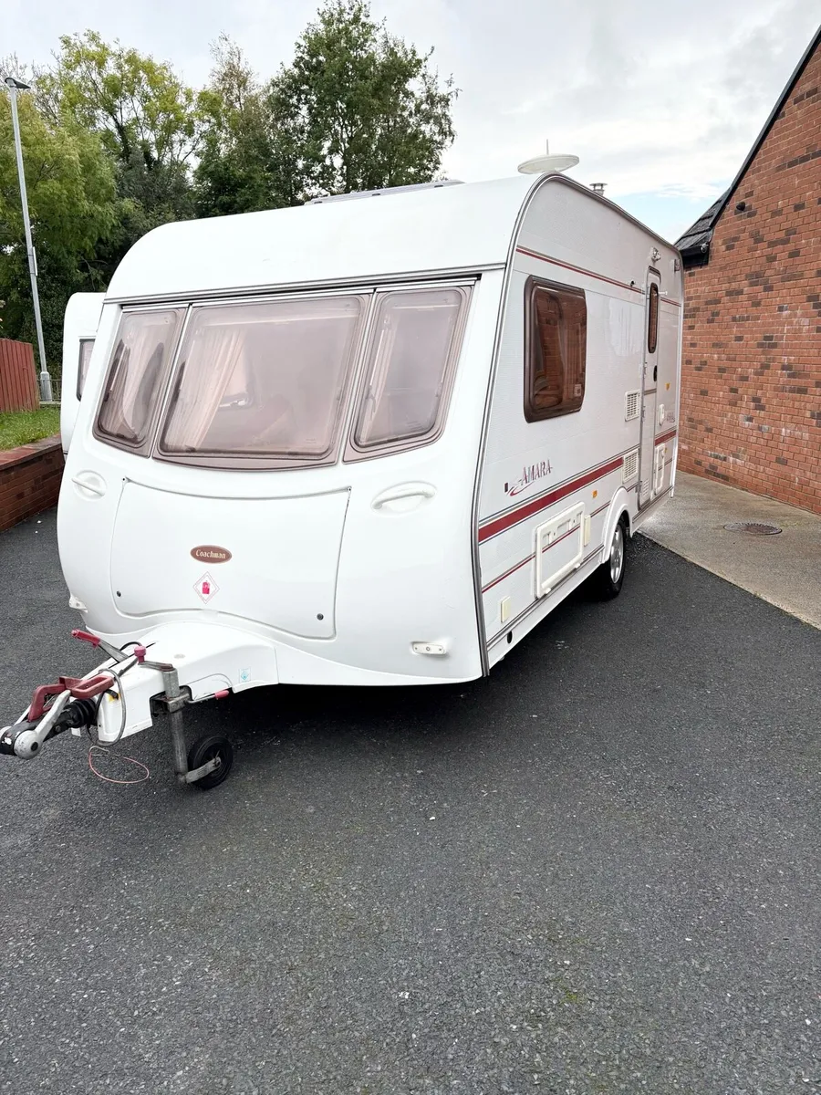 Coachman amara - Image 1