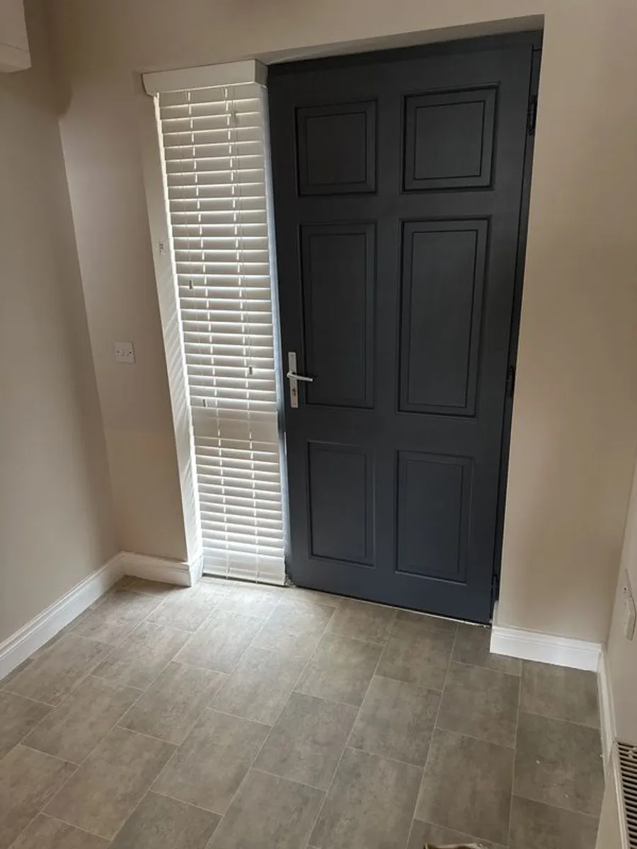 blind x2 - Image 1