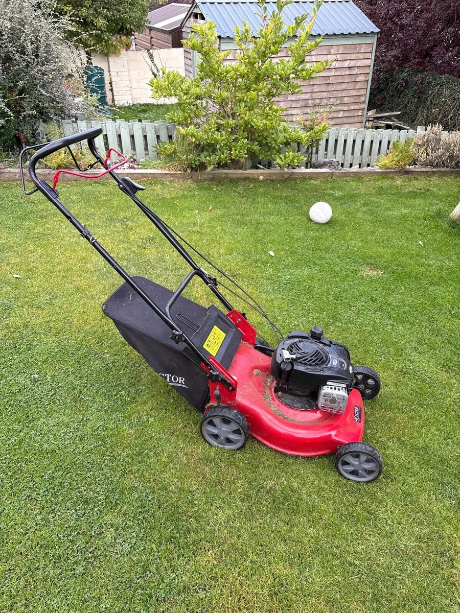 Victor Lawnmower