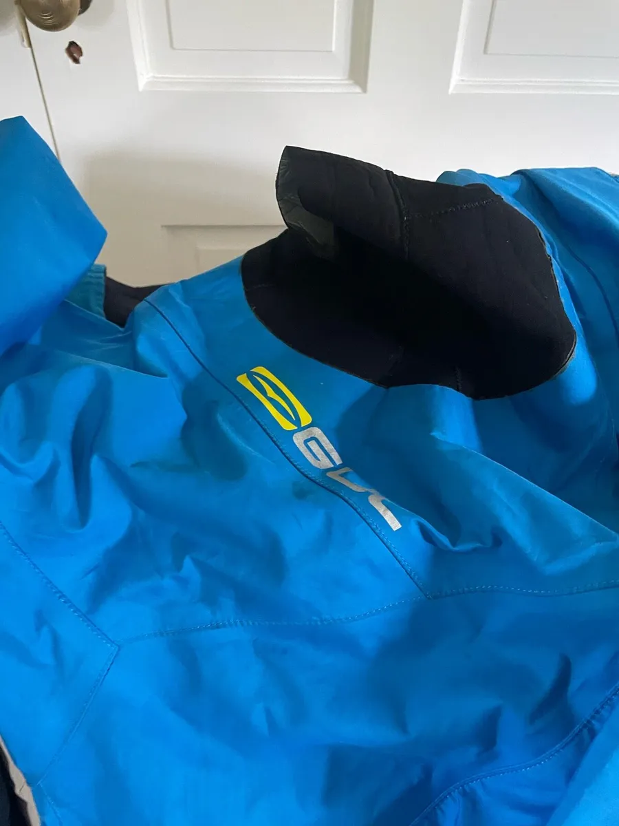 Gull performance drysuit. Junior M - Image 3
