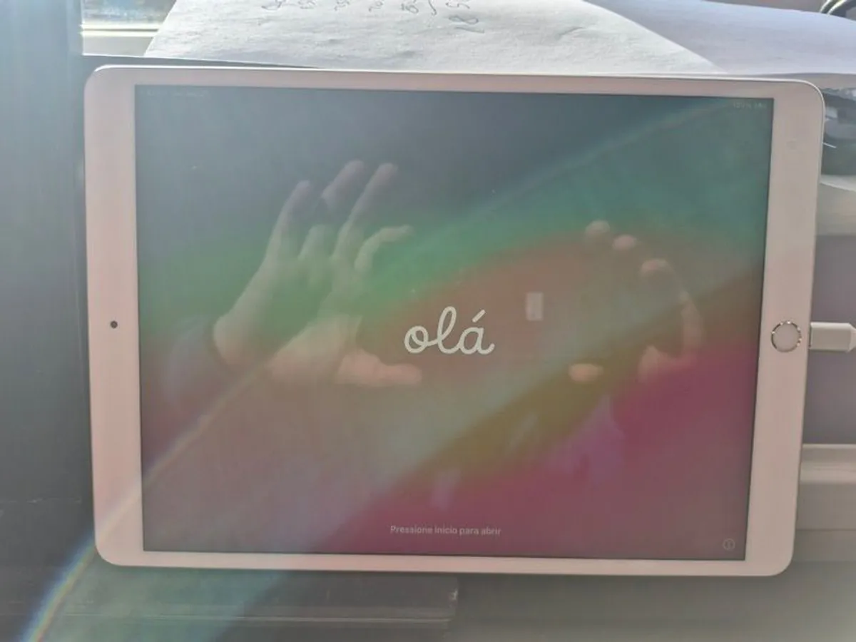 Ipad Air 10.5 in 3rd Gen 64 gb wifi silver