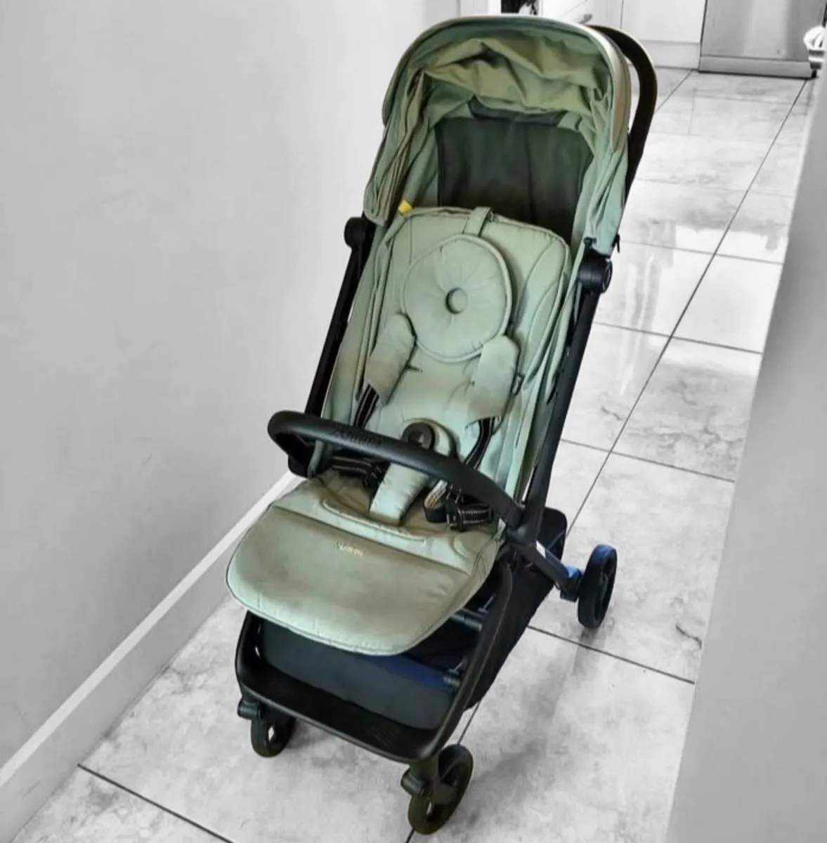 Zummi Eden compact stroller up to 4 years - Image 1