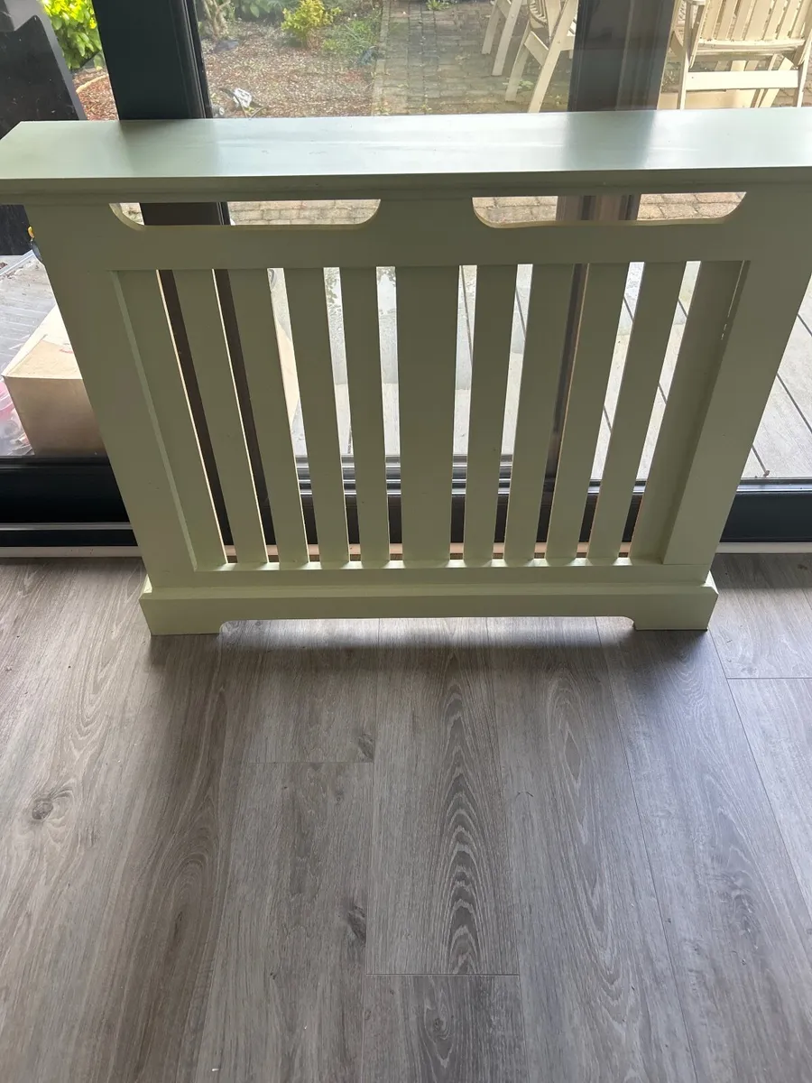 Radiator cover - Image 1