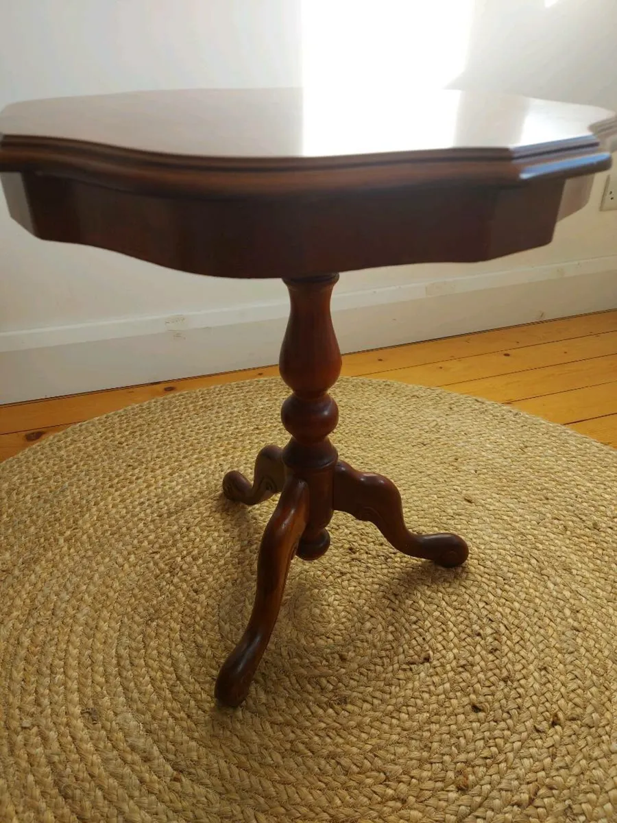 Side Table - Image 3