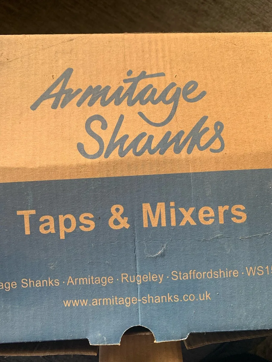 Armitage Shanks 2 Tap Bath Filler - Image 2