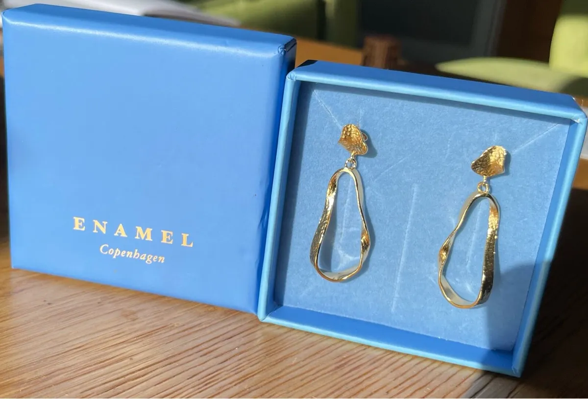 Gold Ear Rings - Image 2