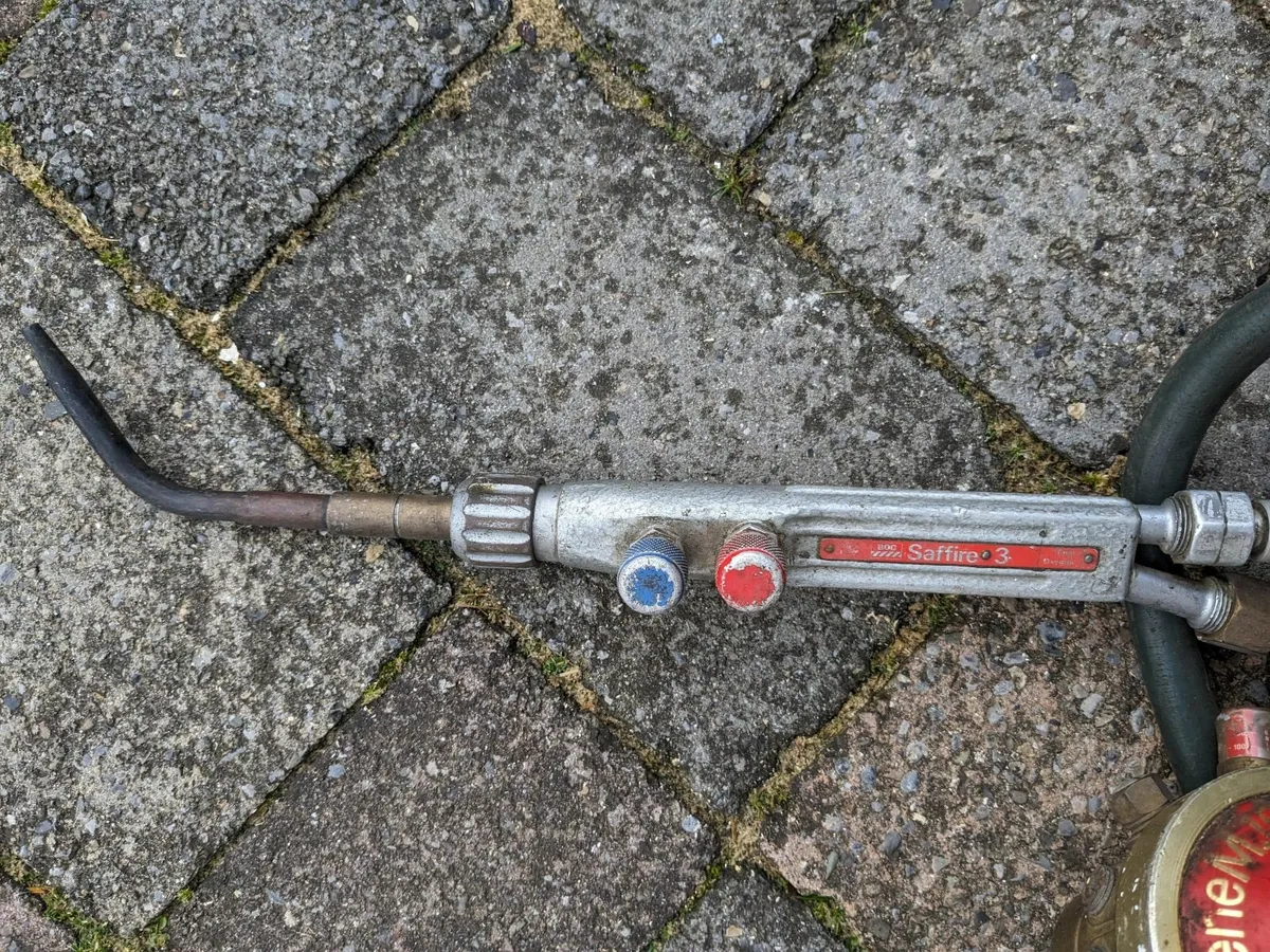 Welding torch & regulators - Image 2