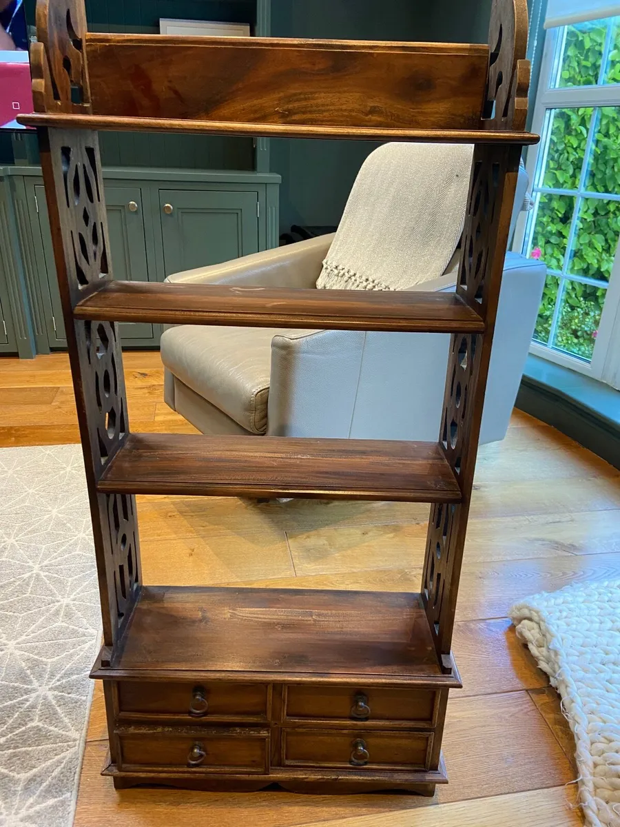 Book shelf - Image 1