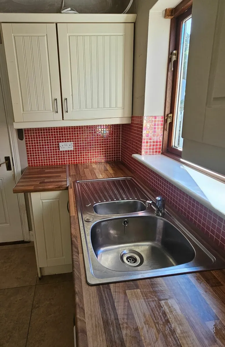 Kitchen - Image 3