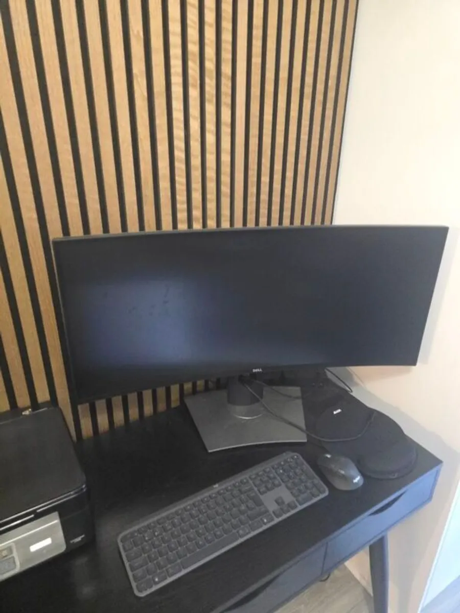 Samsung Odyssey G5 34" - Image 1