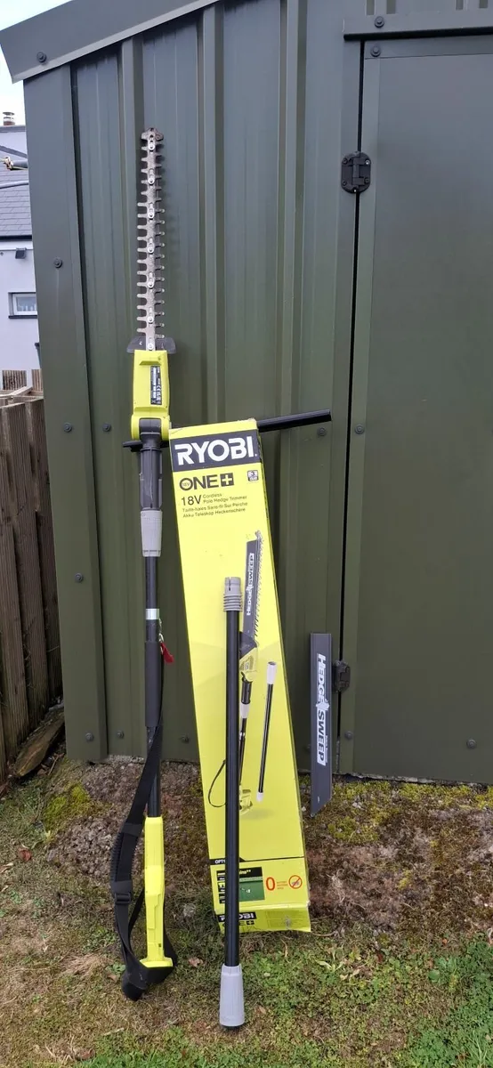 Ryobi Pole Hedge Trimmer - Image 2