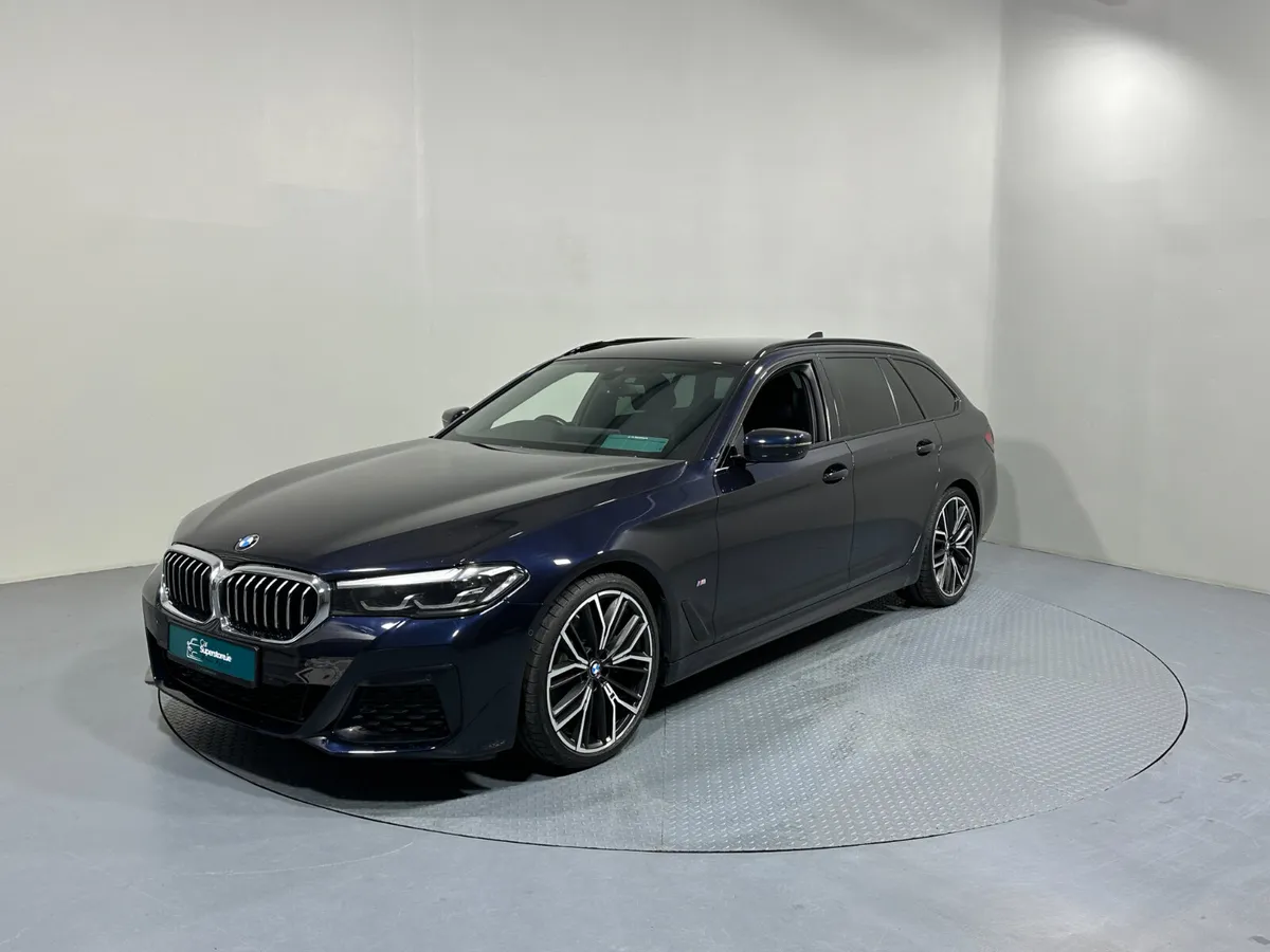 BMW 5 Series 520D M Sport Touring 211 - Image 3