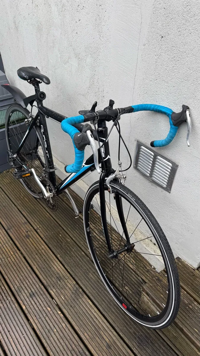 DBR Diamondback Pursuit Road Bike - Image 2