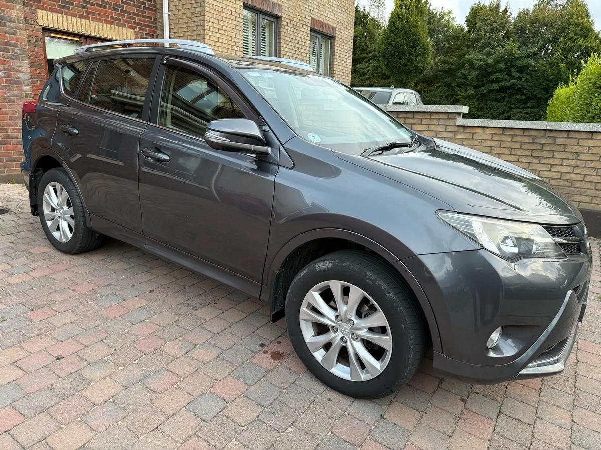 SOL AUTOMATIC 4x4 DIESEL LOW km - Image 1