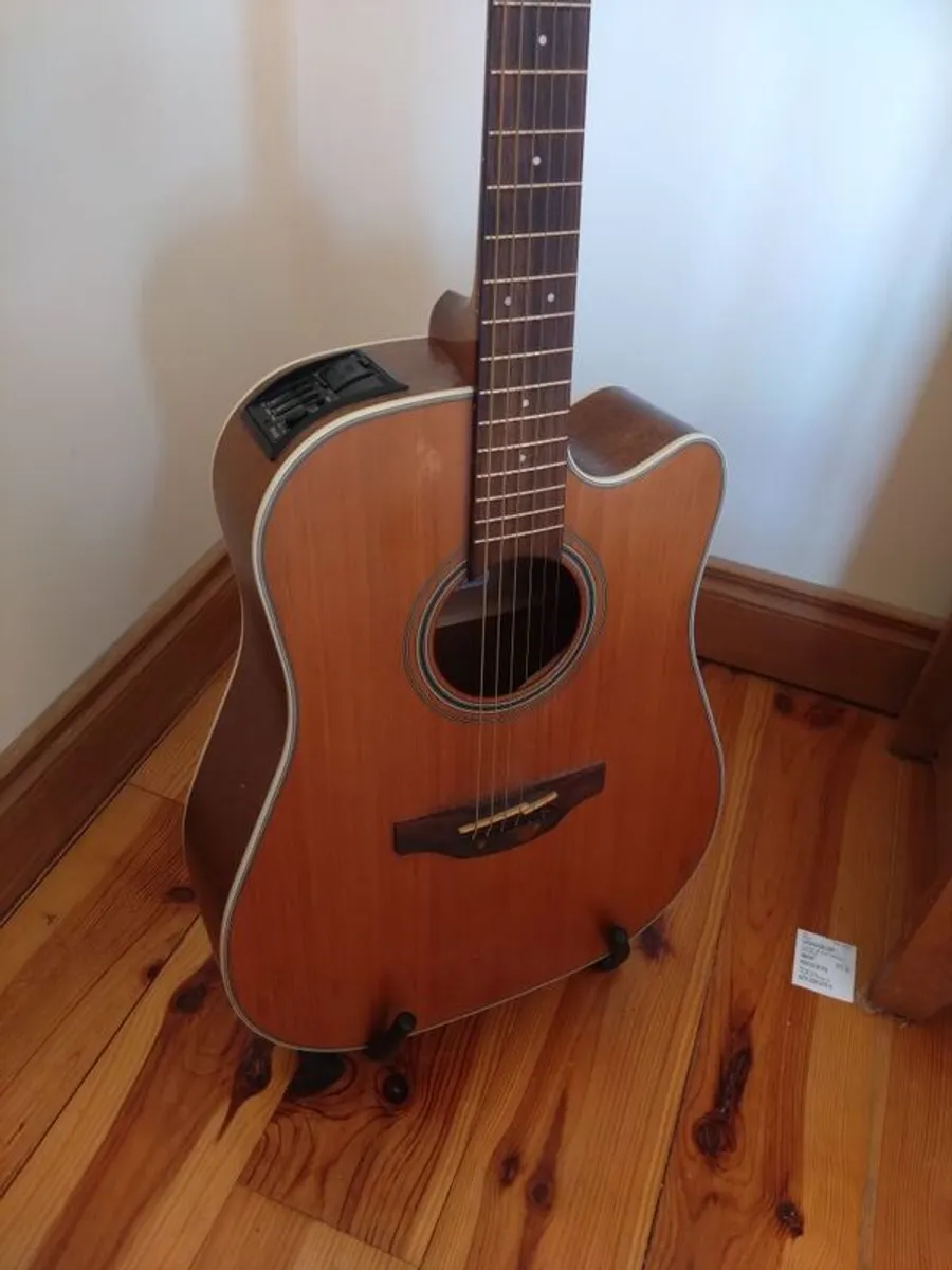 Pre loved Takamine GD20CE Electro Acoustic Guitar - Image 2