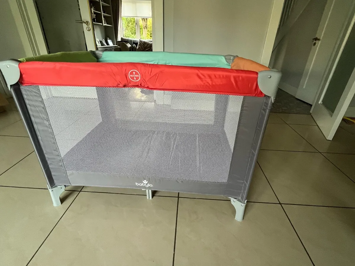 Babylo Travel Cot - Image 2