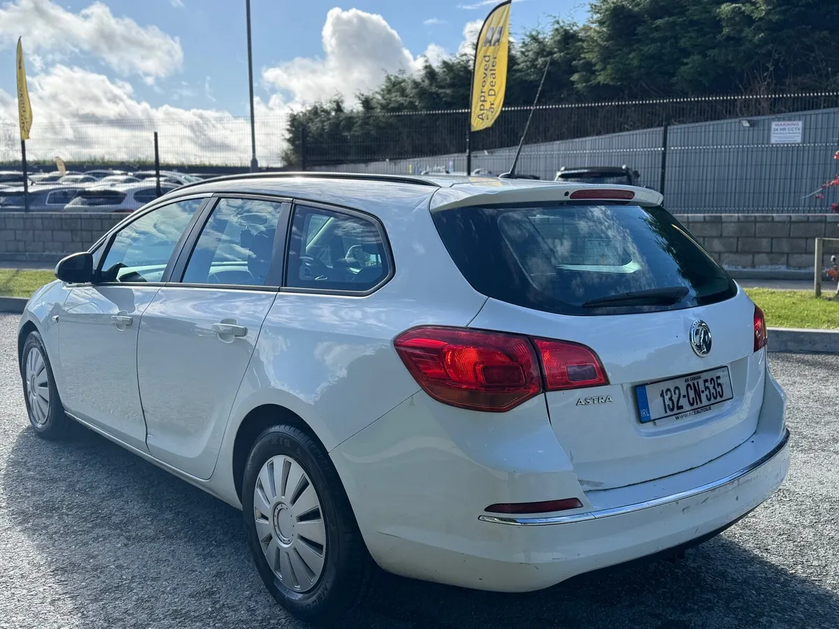 2013 VAUXHALL ASTRA ESTATE TECH-NCT/TAX+Serviced - Image 3