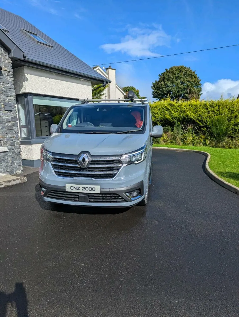 Renault trafic sport crew cab - Image 3