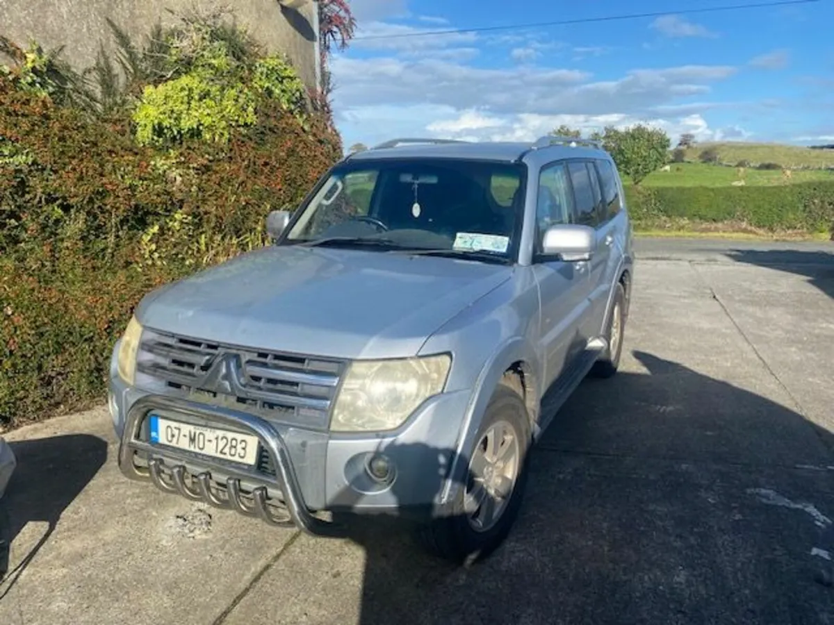 Mitsubishi Pajero 2007 - Image 2