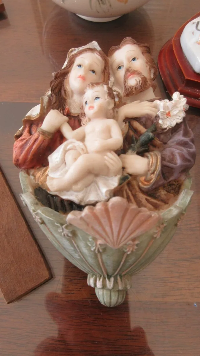 vintage cross fountain holy Religious cottage gift - Image 4