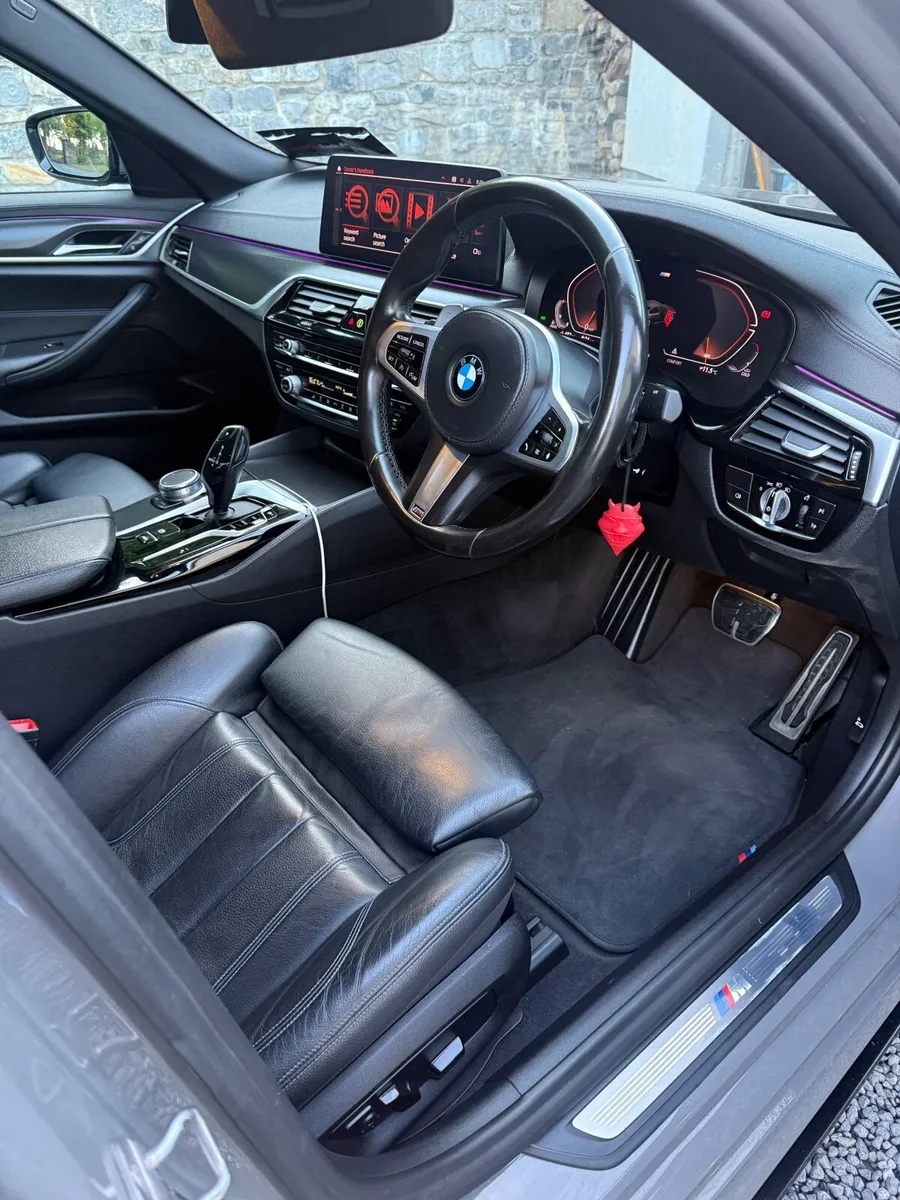 BMW 5-Series 2020 - Image 3