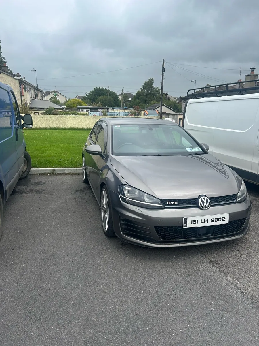 Volkswagen Golf GTD 2015 - Image 2