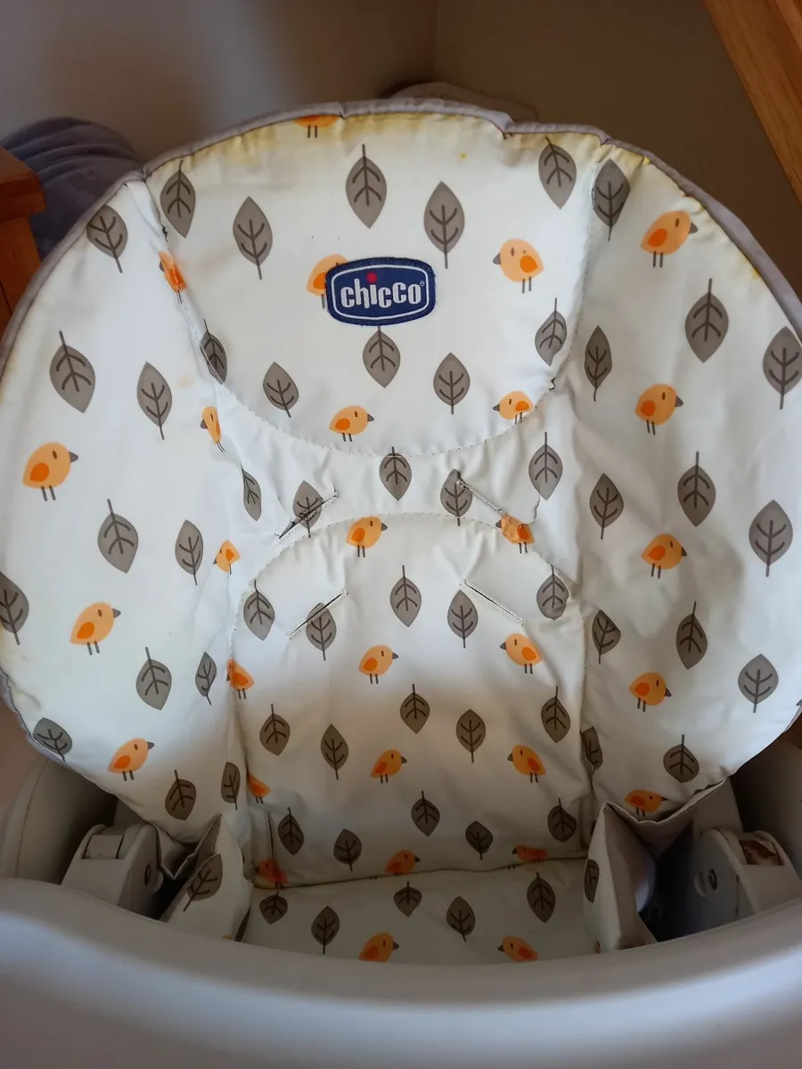 Highchair - Image 1