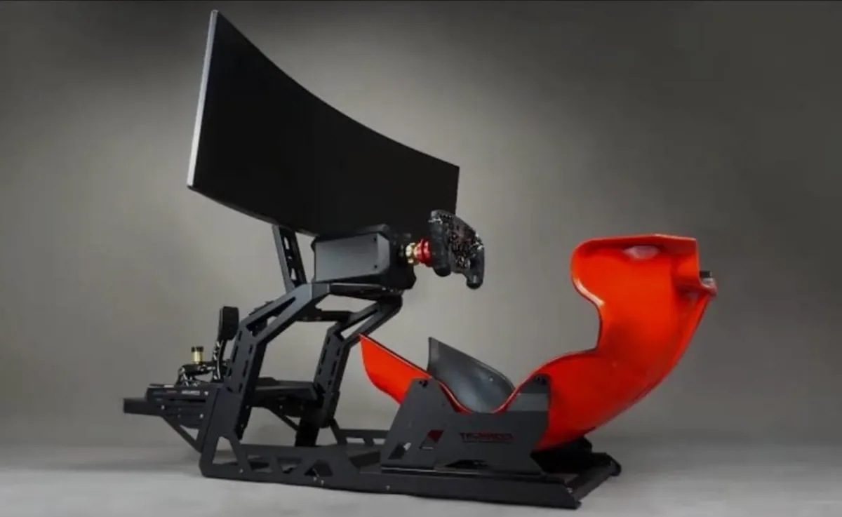Race simulator - Image 1