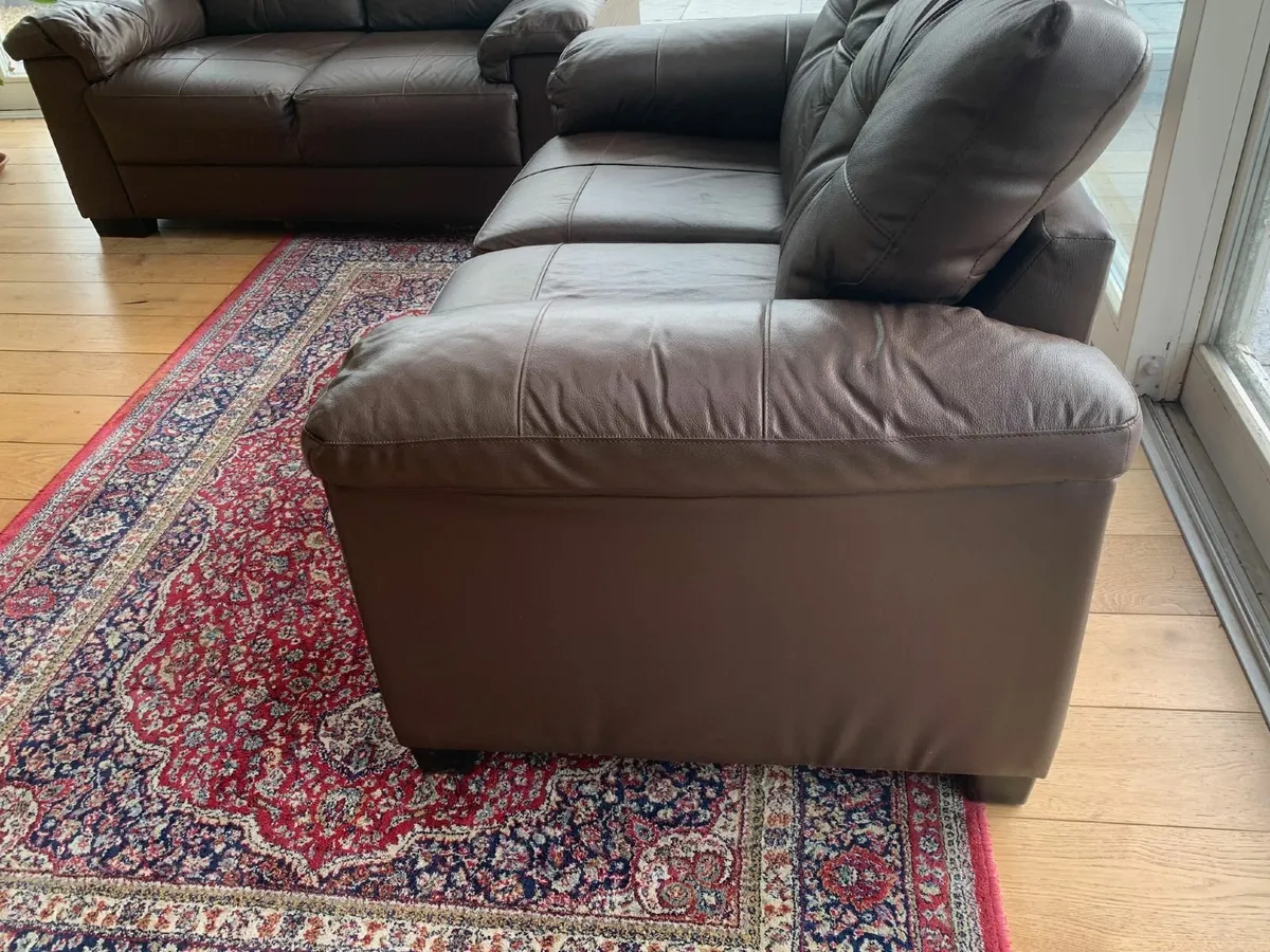 2 x 2 nr sofas - Vinyl, Black, Waterford area - Image 1