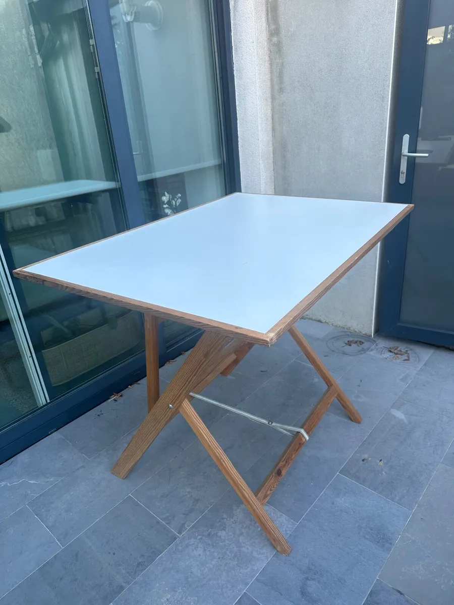 Drawing table - Image 3
