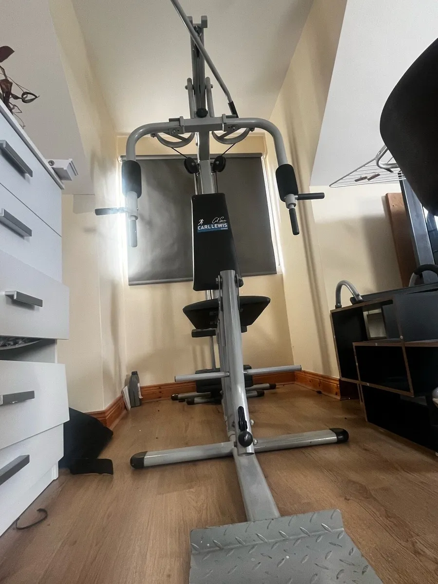 MULTI-GYM WITH ADJUSTABLE BENCH & WEIGHTS - Image 4