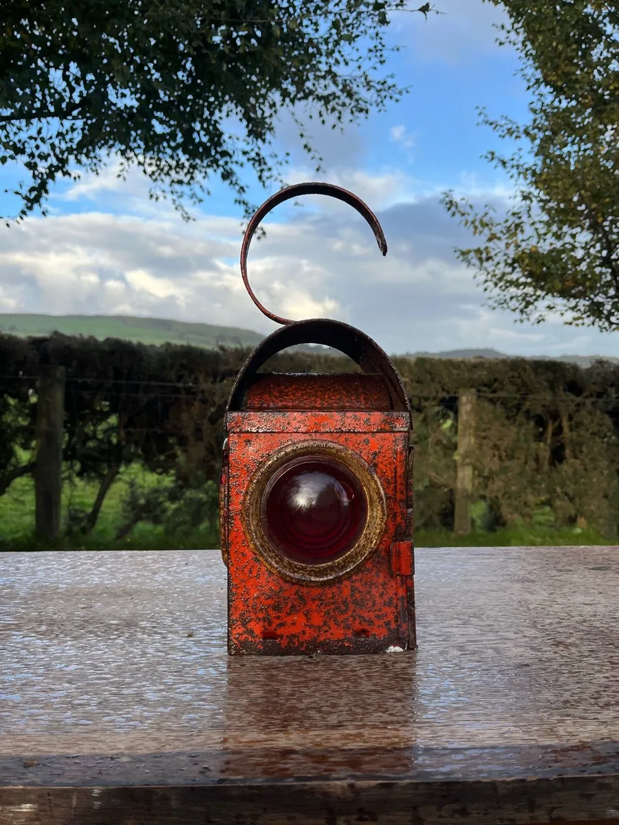 Vintage lantern - Image 2